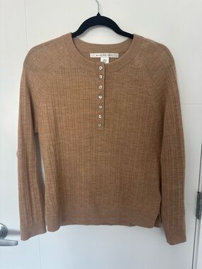 Max Studio 100% Merino Wool Henley Sweater Tan Camel Size Medium Soft Knit